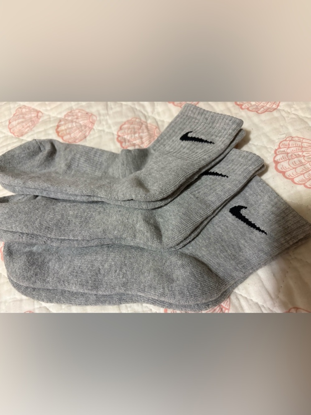 NWOT 3 pack Nike Light Gray Crew Socks with Black Swoosh
